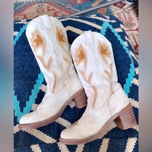 FRYE vintage Sabrina floral inlay cowboy Western boots size 8.5